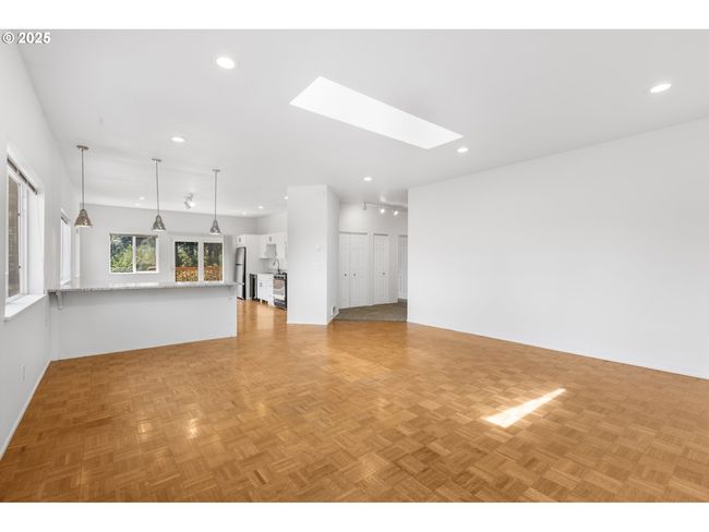 2689 Cupola Dr, House other with 4 bedrooms, 2 bathrooms and null parking in Eugene OR | Image 4