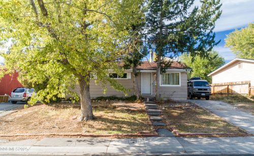 995 Beldon Way, Reno, NV, 89503-3125 | Card Image
