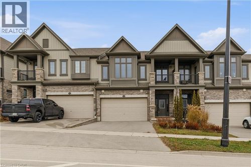 592 Mayapple St, Waterloo, ON, N2V0E3 | Card Image