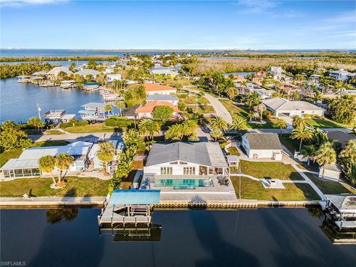 2823 8th Ave, St. James City, FL, 33956-2122 | Card Image
