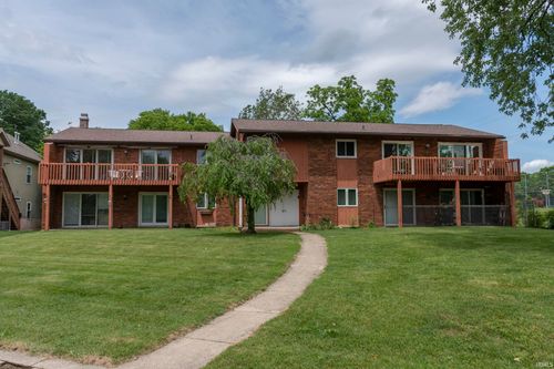 c-2711 Northside Unit C Boulevard, South Bend, IN, 46615-1864 | Card Image