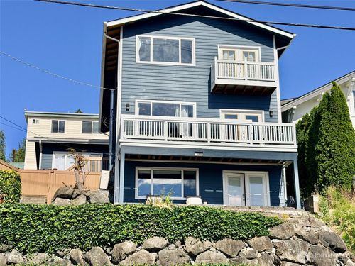 5006 3rd Ave Nw, Seattle, WA, 98107-3504 | Card Image
