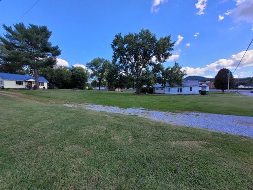 11101120 Elm Ave, Erwin, TN, 37650 | Card Image