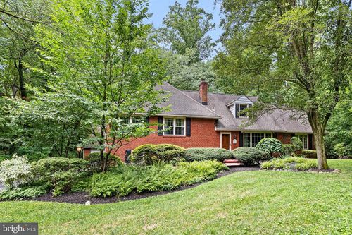 911 Darley Rd, Wilmington, DE, 19810-2907 | Card Image