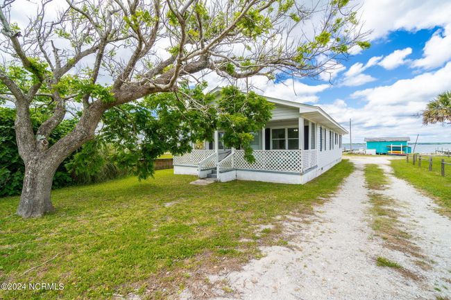 1096 Salter Path Rd, House other with 2 bedrooms, 2 bathrooms and null parking in Salter Path NC | Image 5