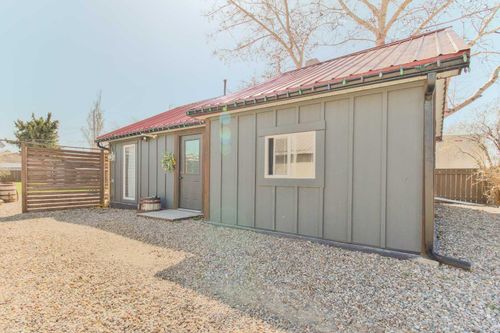 338 3 St Ne, Shaughnessy, AB, T0K2A0 | Card Image