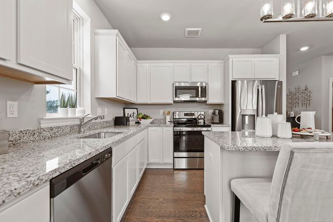 Kitchen | Image 15