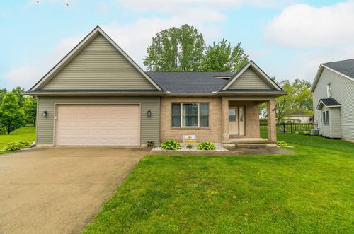 132 Village Green Drive, Sidney, OH, 45365 | Card Image