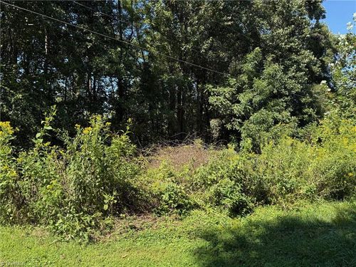 12 Smith Ridgecrest Rd, North Wilkesboro, NC, 28659 | Card Image