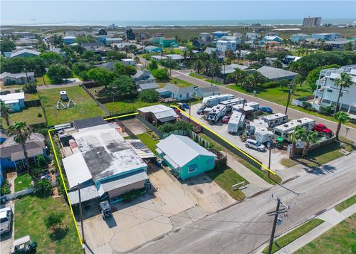 438 N Station Street, Port Aransas, TX, 78373 | Card Image