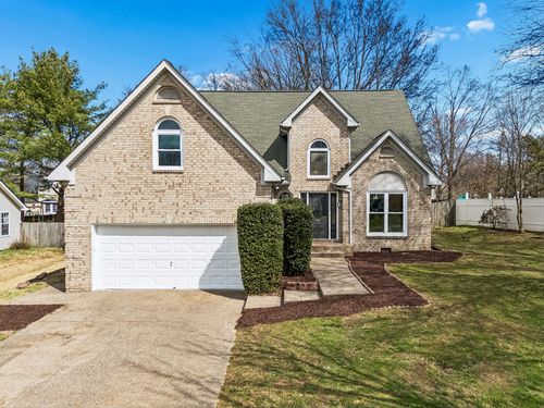 2708 Washington Ln, Thompsons Station, TN, 37179-5012 | Card Image