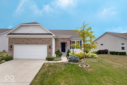 15943 Viking Warrior Dr, Westfield, IN, 46074-7108 | Card Image