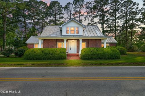 207 W 3rd St, Princeton, NC, 27569-7252 | Card Image