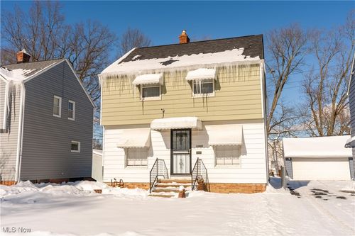 13905 Thraves Ave, Garfield Heights, OH, 44125-4472 | Card Image