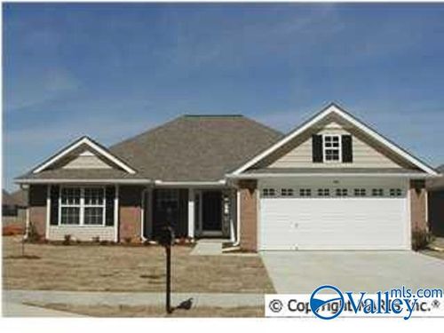 106 Crab Orchard Dr, Madison, AL, 35757-7569 | Card Image