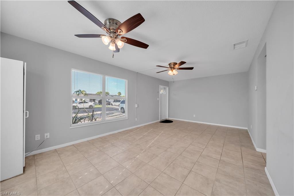Residential in LEHIGH ACRES 4