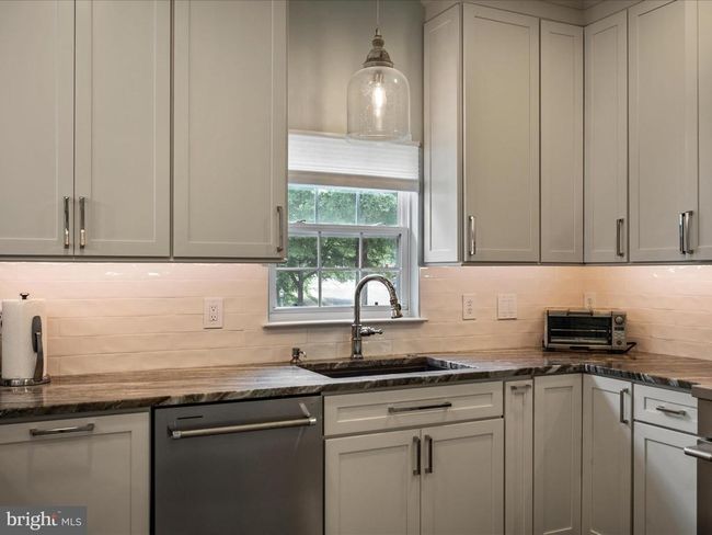 21526 Golden Autumn Pl, House other with 4 bedrooms, 4 bathrooms and null parking in BROADLANDS VA | Image 17