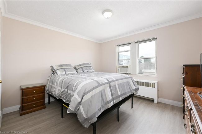 11 - 2418 New St, House attached with 2 bedrooms, 1 bathrooms and 1 parking in Burlington ON | Image 18