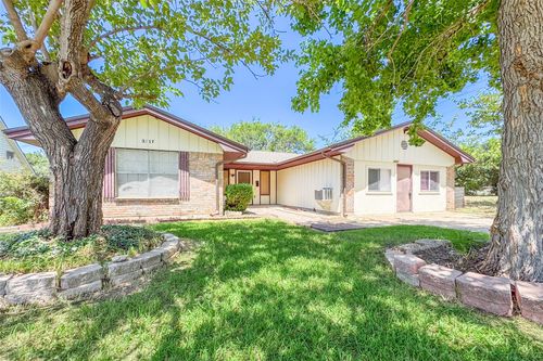 3217 Ridgeview Ln, Irving, TX, 75062-4187 | Card Image