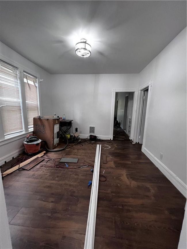 22 Dean Pl, Home with 6 bedrooms, 2 bathrooms and null parking in Poughkeepsie NY | Image 7