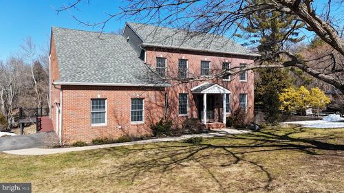 1 Nob Hill Rd, Wilmington, DE, 19808-1206 | Card Image