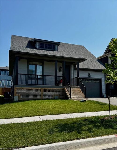 147 Courtland St, Blue Mountains, ON, L9Y5L7 | Card Image