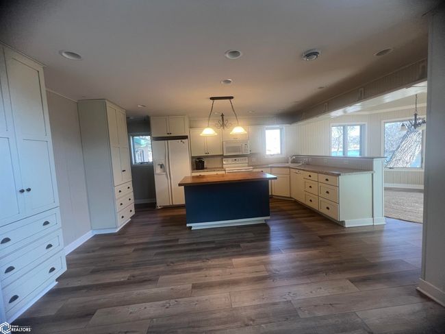 60 Country Club Dr, House other with 3 bedrooms, 2 bathrooms and null parking in Humboldt IA | Image 22