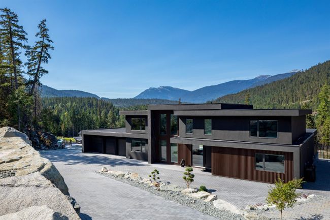 9228 Wedgemount Plateau Drive, House other with 7 bedrooms, 5 bathrooms and 10 parking in Whistler BC | Image 40