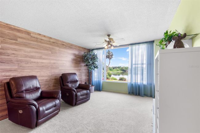 LIVING ROOM | Image 11
