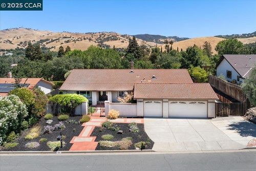 522 Mt Davidson Ct, Clayton, CA, 94517-1602 | Card Image