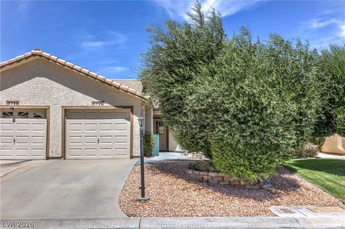 5736 Colwood Ln, Las Vegas, NV, 89130-2065 | Card Image