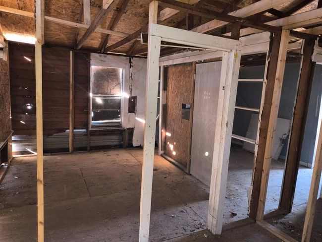 8118 Double Ave, House other with 2 bedrooms, 1 bathrooms and null parking in Houston TX | Image 6