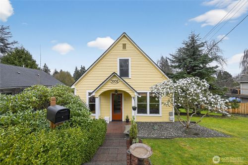 3931 Friday Avenue, Everett, WA, 98201 | Card Image