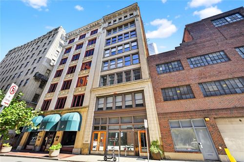 apt-3-429 1st Ave, Pittsburgh, PA, 15219-1312 | Card Image