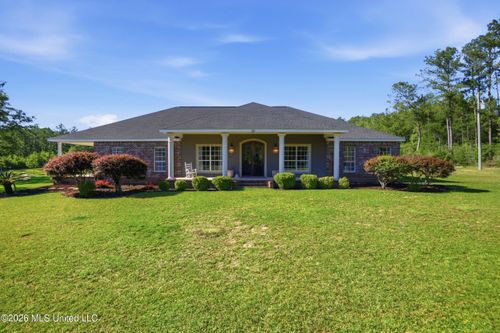 96 Daniels Way, Saucier, MS, 39574-6001 | Card Image