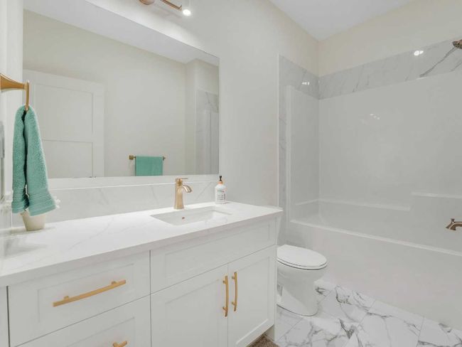 40 Erica Dr, House other with 3 bedrooms, 2 bathrooms and 2 parking in Lacombe AB | Image 28