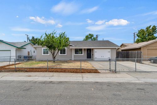 6661 Stoneman Dr, North Highlands, CA, 95660-3766 | Card Image