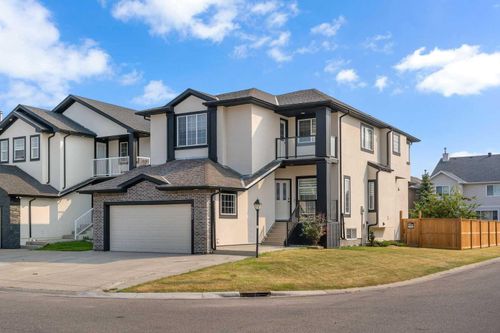 202 Coral Reef Manor Ne, Calgary, AB, T3J3Y7 | Card Image
