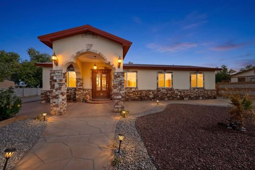 4008 Flora Vista Avenue Sw, Albuquerque, NM, 87121 | Card Image