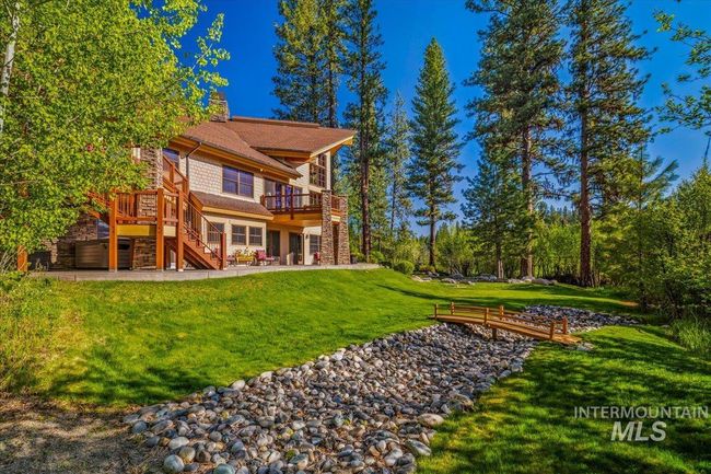 3872 Brookside Dr, House other with 6 bedrooms, 7 bathrooms and 6 parking in New Meadows ID | Image 9