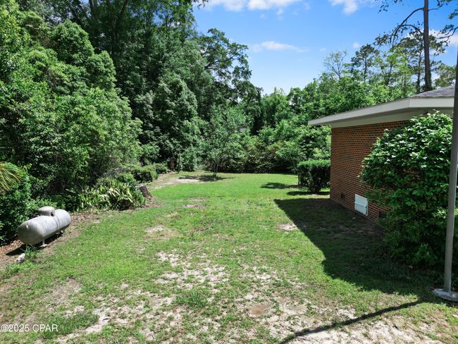 5370 Cherry St, House other with 2 bedrooms, 3 bathrooms and null parking in Graceville FL | Image 6