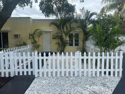 711 4th Avenue S, Home with 0 bedrooms, 0 bathrooms and null parking in Lake Worth Beach FL | Image 1