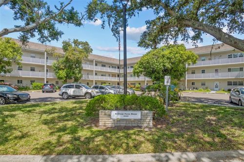 apt-52-2440 World Parkway Blvd, CLEARWATER, FL, 33763-2033 | Card Image