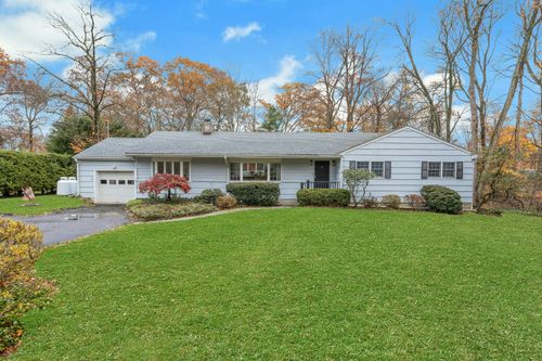 7 Tommys Ln, Norwalk, CT, 06850-4417 | Card Image