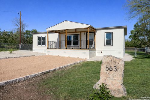 563 Oak Trail Dr, Canyon Lake, TX, 78133-2524 | Card Image