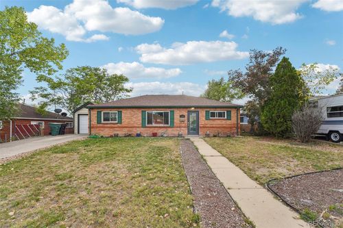 8981 Hickory Pl, Thornton, CO, 80229-4647 | Card Image
