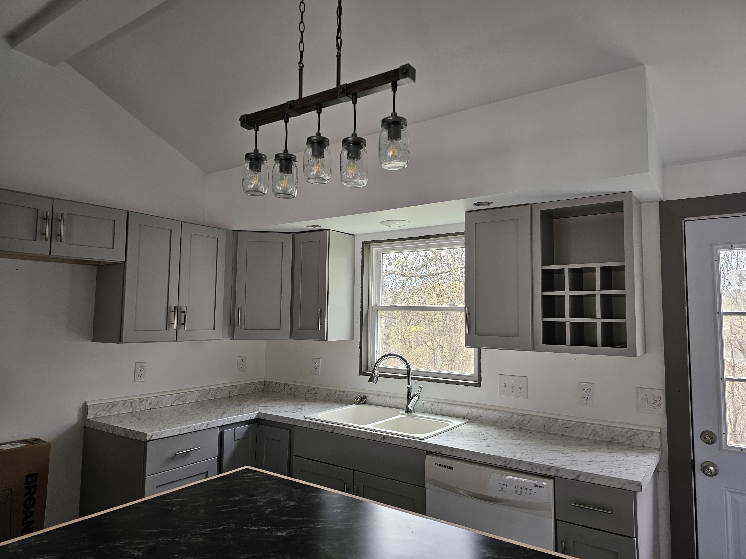 Ridge Ave, Curwensville, PA 16833