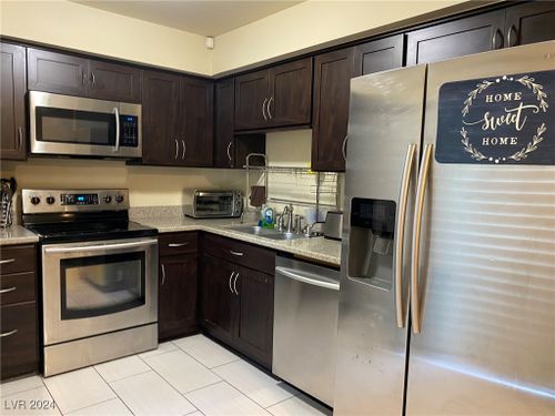 0-502 Delfern Lane, Las Vegas, NV, 89169 | Card Image