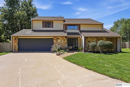 732 S 153rd Circle, Omaha, NE, 68154 | Card Image