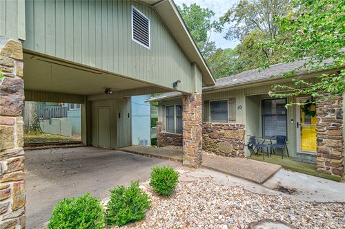 10 Victoria Ln, Bella Vista, AR, 72715-8830 | Card Image
